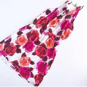 bebe Dresses - Bebe pink floral dress with gold necklace bebe Dresses - Bebe pink floral dress with gold necklace